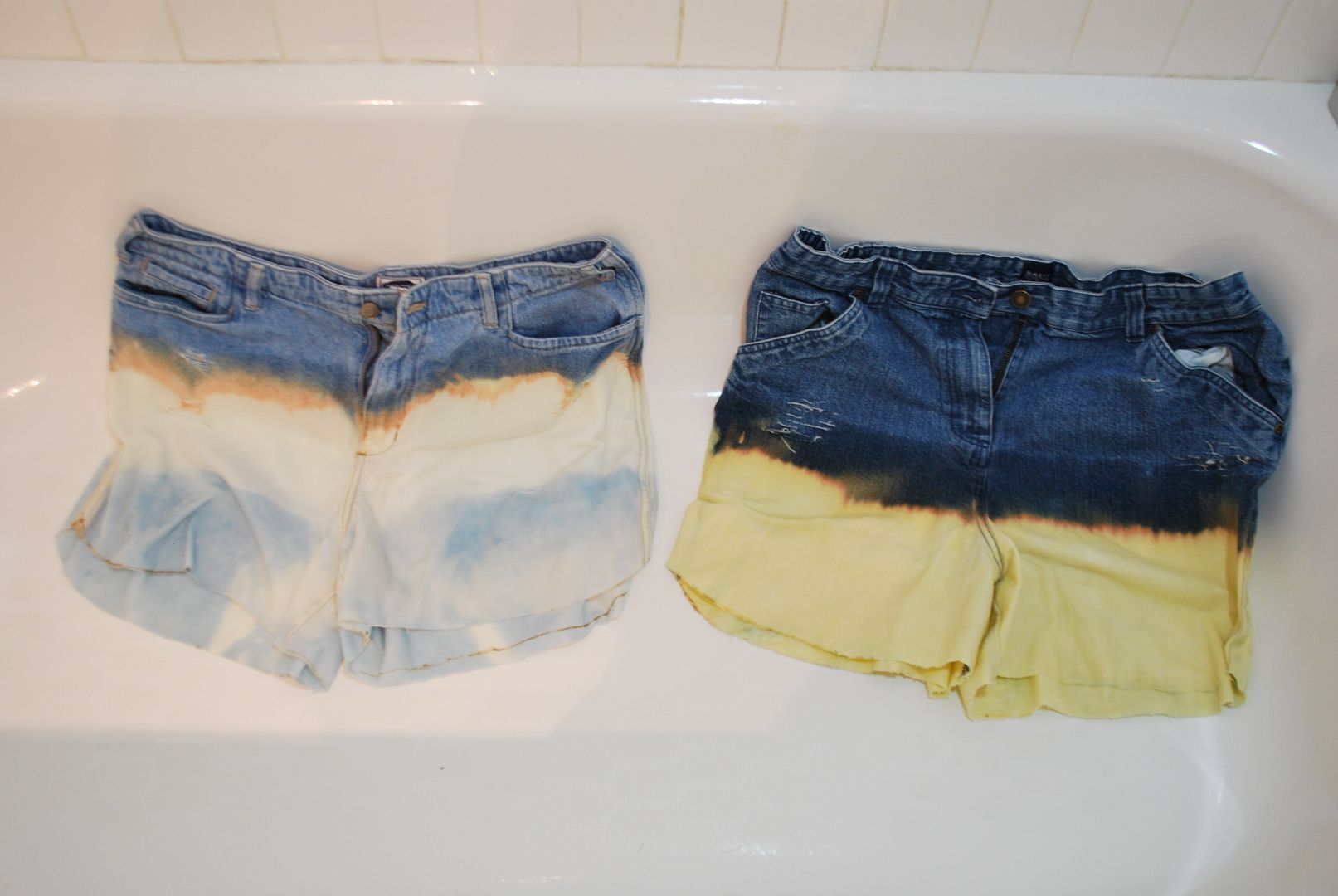 fail AND REDEMPTION BLEACHED SHORTS